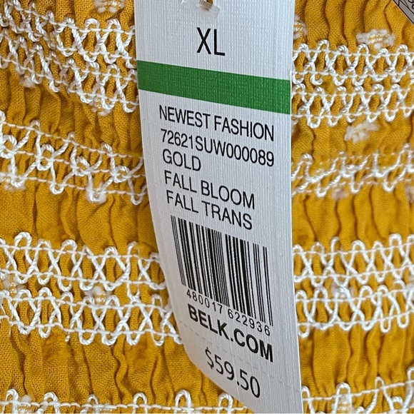 Crown & Ivy XL ruched peasant top with bubble sleeve / embroidered / boho - Picture 4 of 4